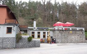 Lesní Restaurace Harrachovka Tábor